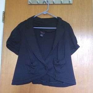Short sleeve jacket
